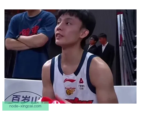 广东超级联赛精彩瞬间回顾顶级球队激烈对决集锦 广东超级联赛精彩瞬间回顾顶级球队激烈对决集锦